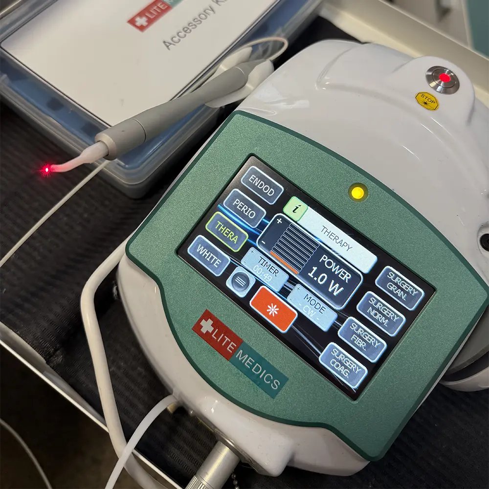 Cabinet stomatologic CoralDent